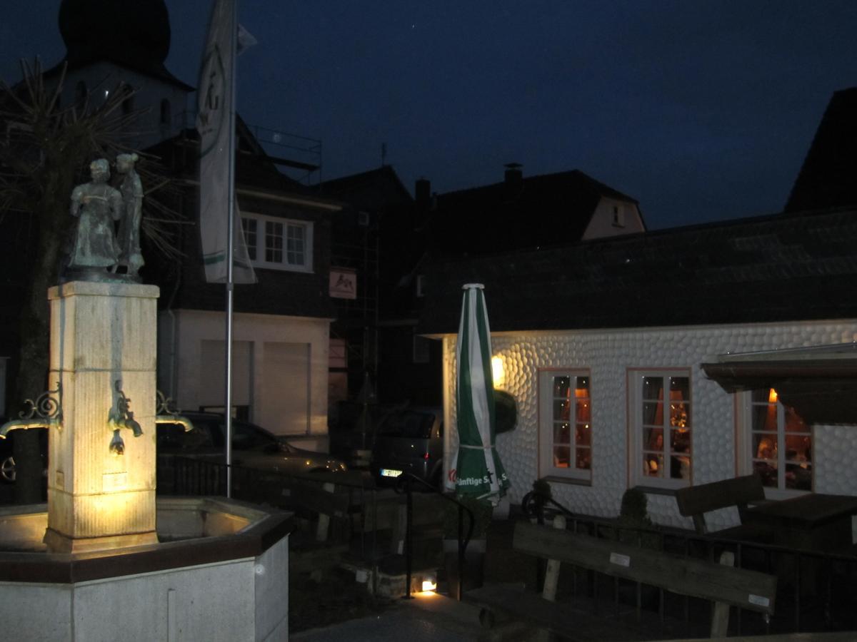 Hotel Feste Neustadt Bergneustadt Exterior foto