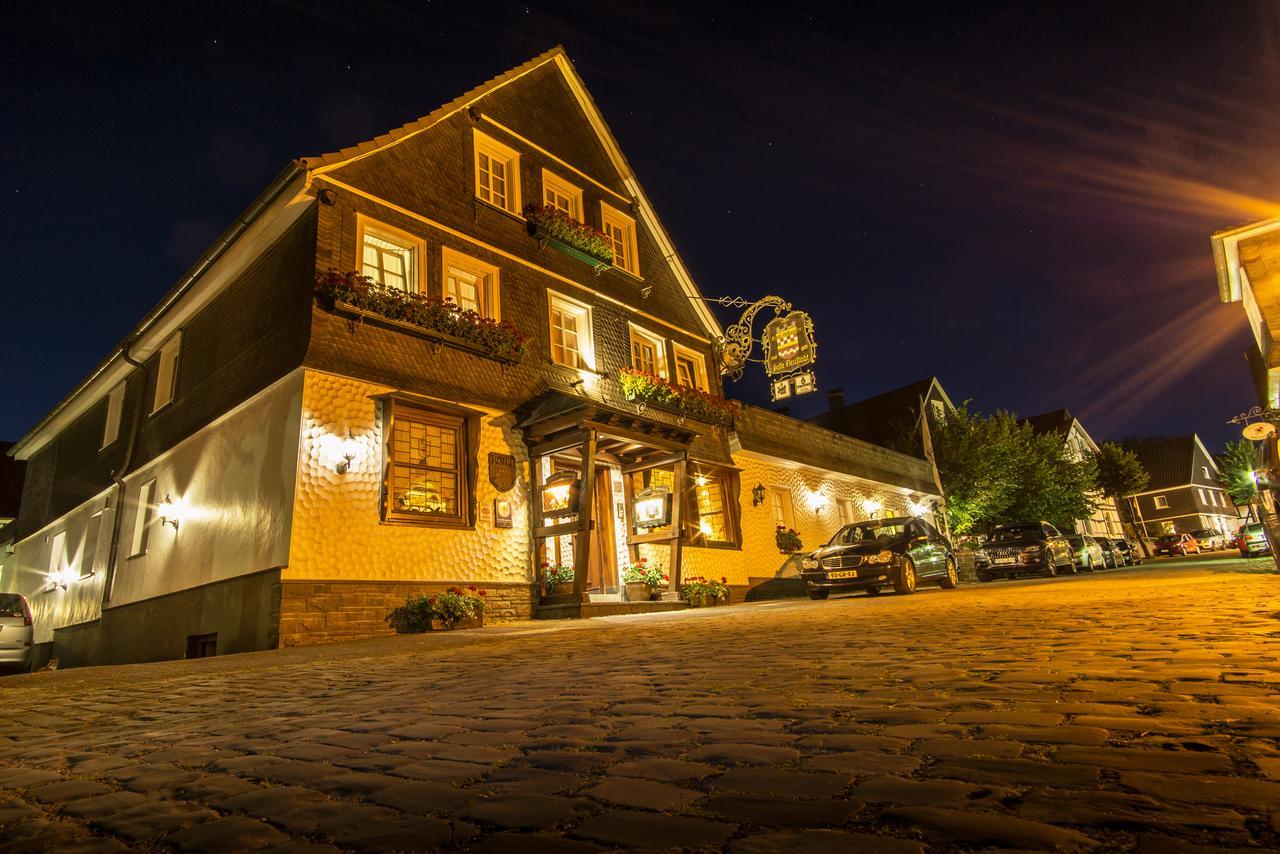 Hotel Feste Neustadt Bergneustadt Exterior foto